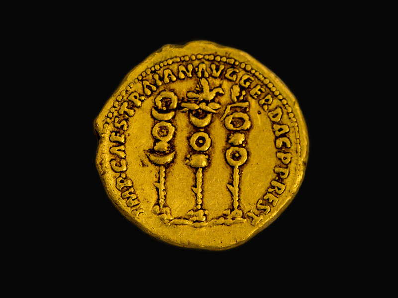 Roman Imperial, 107 CE - Augustus commemorative gold aureus, reverse. Images courtesy Israel Antiquities Authority