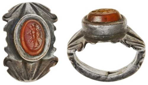 Ancient Roman carnelian ring with figure of Mars. Images courtesy Spink Auctions