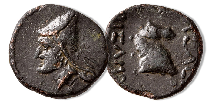 KINGS OF SOPHENE. Arsames I, circa 240 BCE. Chalkous (Bronze, 16 mm, 2.88 g, 11 h). Head of Arsames I wearing tiara to left. Rev. [B]AΣIΛE[ΩΣ] - APΣAMO[Y] Head of a horse to right. Bedoukian, Coinage -. Nercessian CA -. Cf. Lanz 160 (2015), 253 and Gorny & Mosch 220 (2014), 1452. Very rare. Well struck and with an exceptionally sharp and attractive portrait.