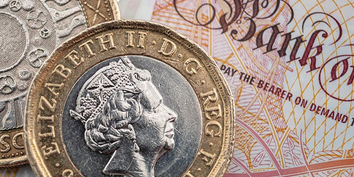 Commonwealth Banks Begin to Address Currency Change in Wake of Queen's Death