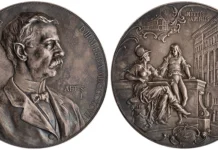 Figure 4. The John S. White medal, executed by Anton Scharff in 1897. The medal was given to White during a 50th birthday celebration. Note that the rendering of the Berkeley School is nearly identical to the image in the American Architect and Building News (see Fig. 2). (American Numismatic Society 2023.15.1 and 2023.15.2, purchase from Stefan Sonntag, Auktionen Münzhandlung Sonntag.)