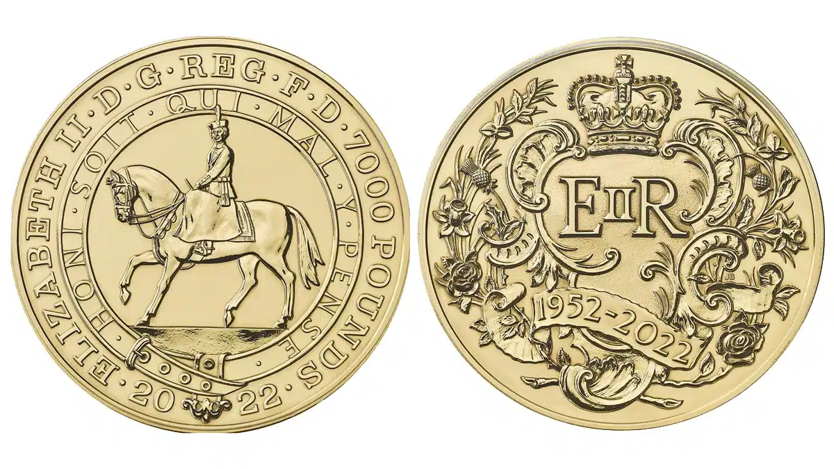 2022 Great Britain Queen Elizabeth Jubilee 7 kilo gold coin. Image: PCGS.