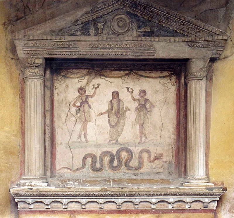 Figure 1: Lararium at the House of the Vettii in Pompei
