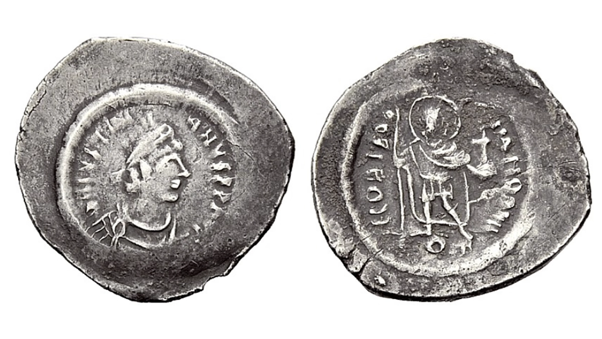 Justinian I, Silver Siliqua 527-538, 2.18 g. Sear 155. Image: Numismatica Ars Classica.
