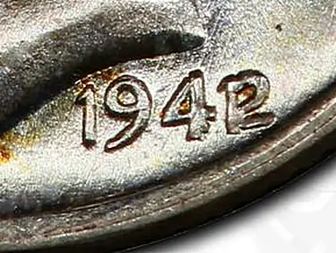 Philadelphia Mint 1942/1 Overdate Detail